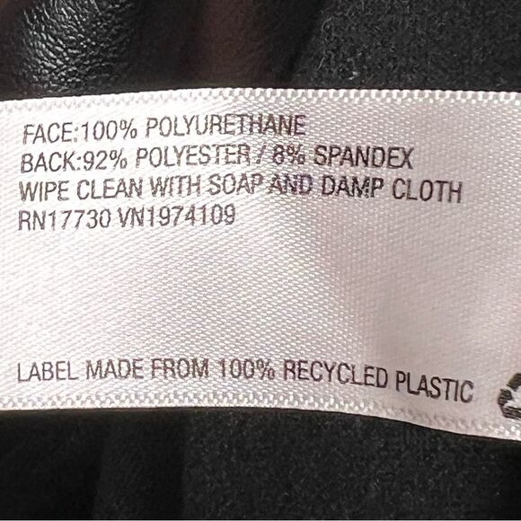 Wild fable pleather pants 🖤 flare 🖤 high waist 🖤 small - Picture 4 of 4